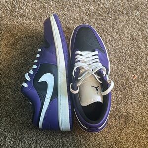 Jordan 1 Low Court Purple/White